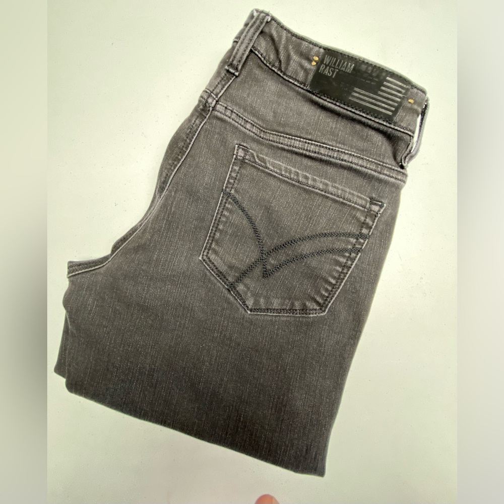 William Rast  BLK Mid-rise Slim  28//8